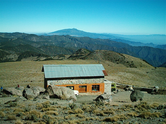 refugio piedra grande